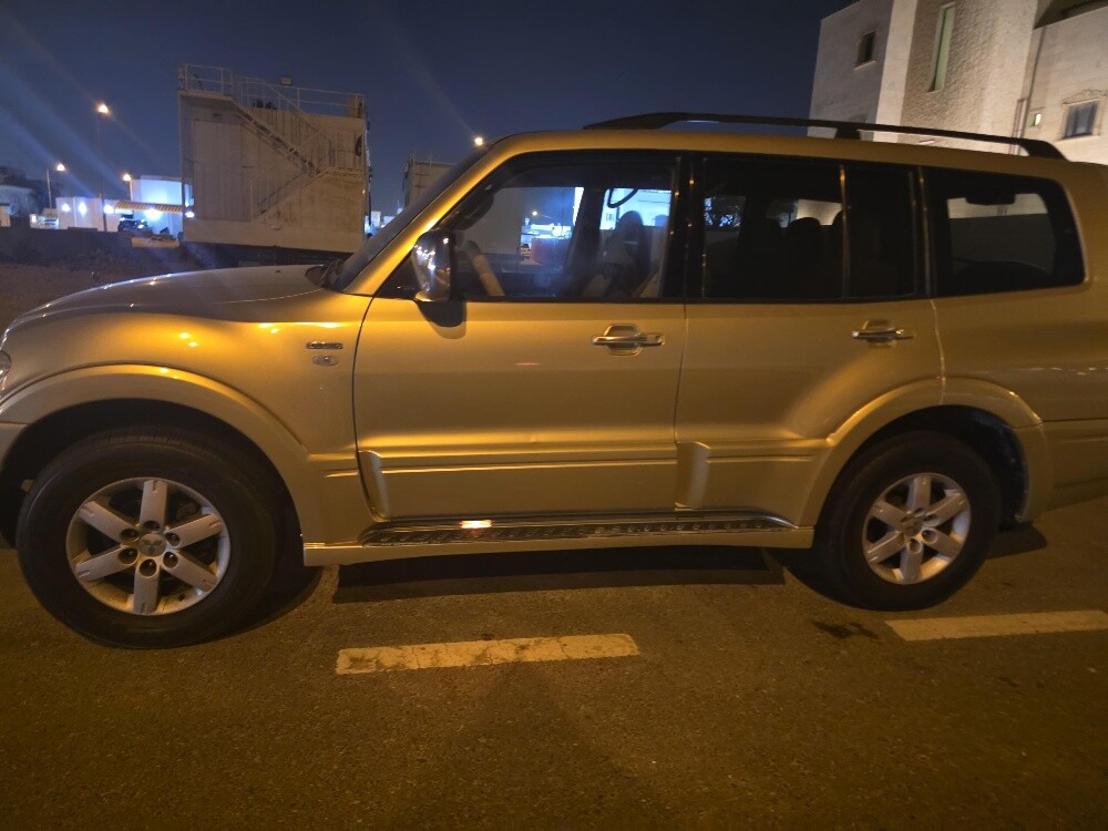 Mitsubishi Pajero 2005 Lightly used - 3