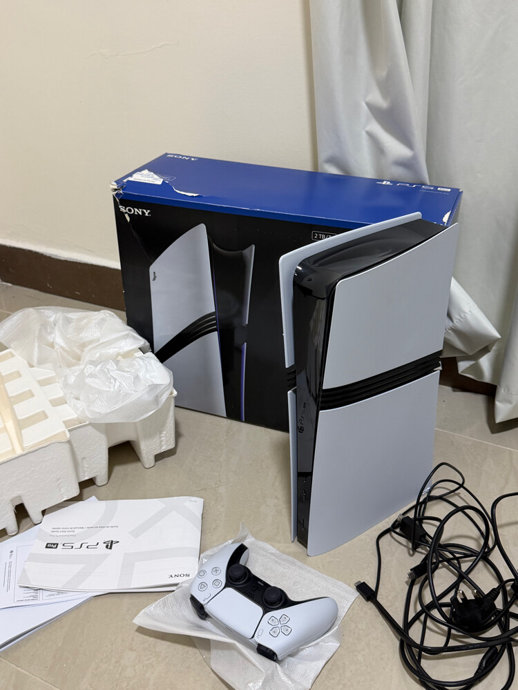 ps5 pro 2TB still new with box  - 1
