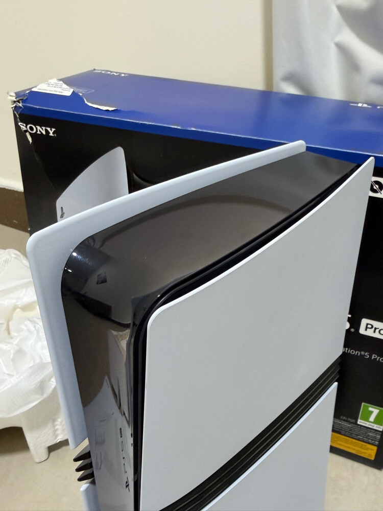 ps5 pro 2TB still new with box  - 5
