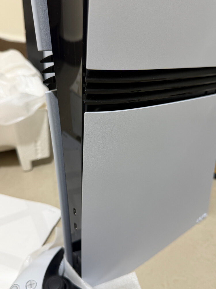 ps5 pro 2TB still new with box  - 7