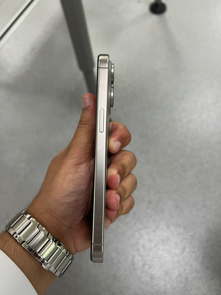 iPhone 15 Pro Max - 8