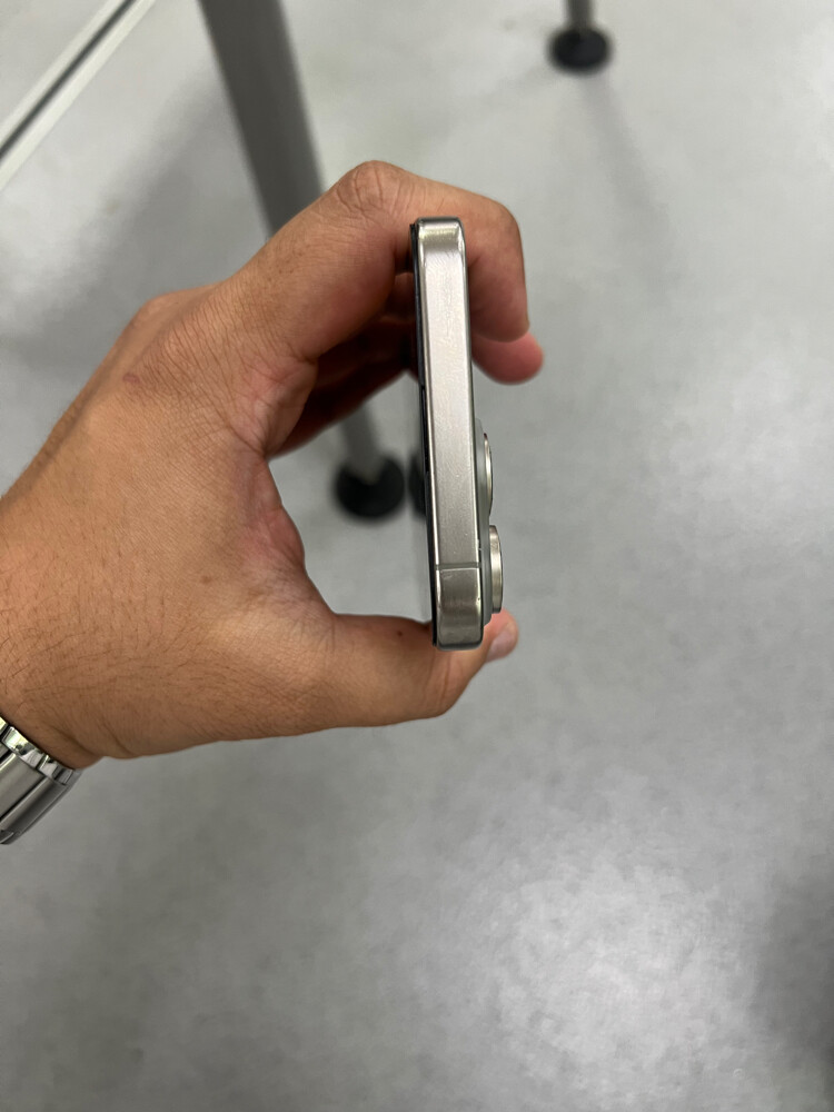 iPhone 15 Pro Max - 7