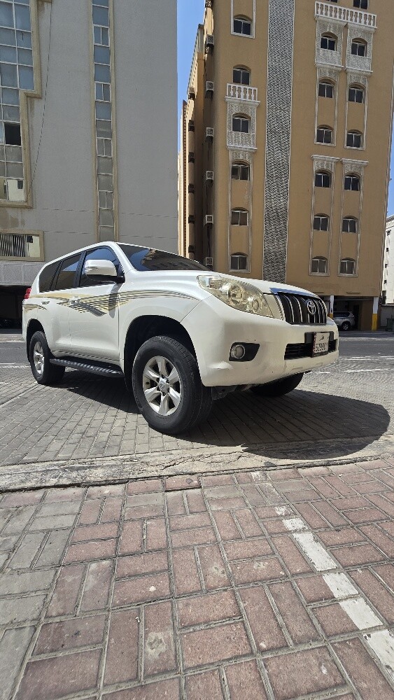 Toyota Land Cruiser Prado - 5