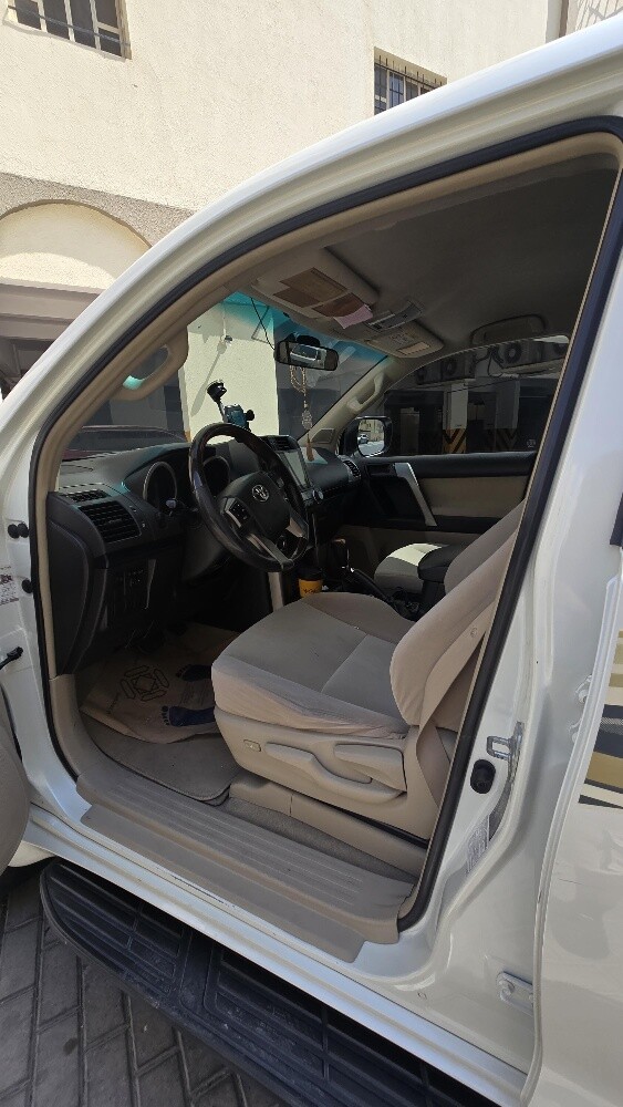 Toyota Land Cruiser Prado - 10