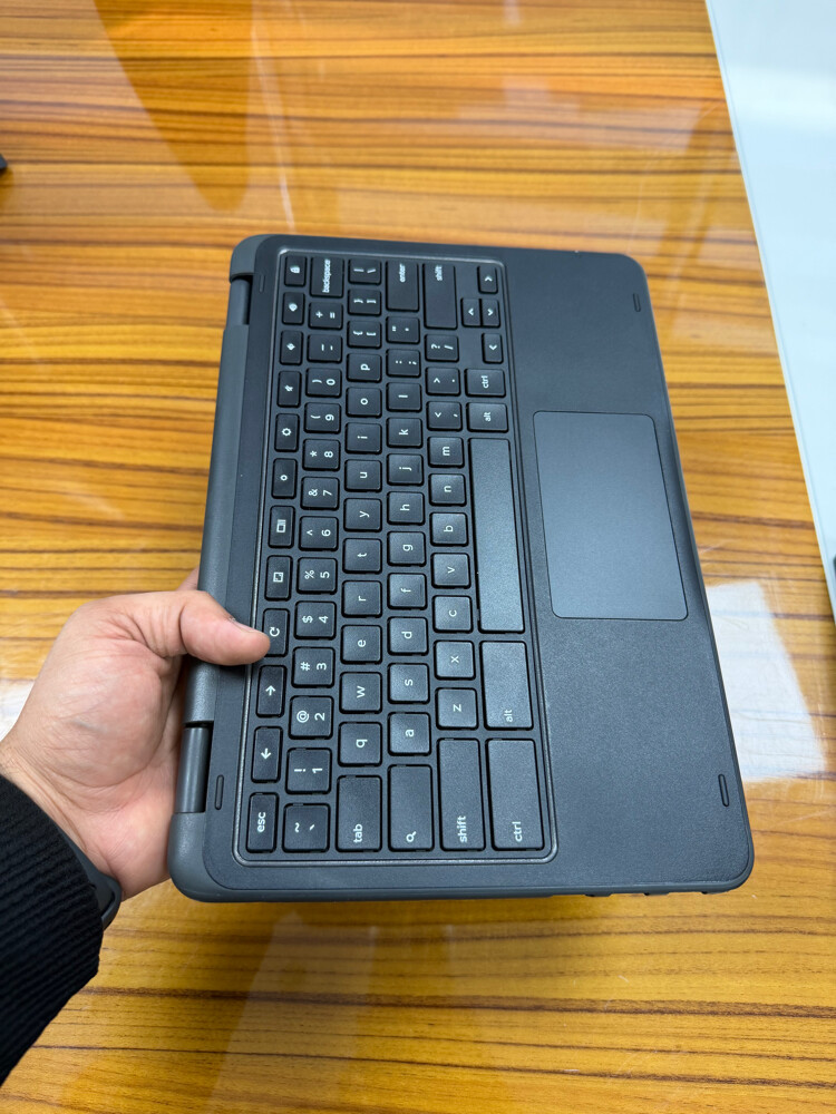 Brand New and Pre-owned Laptop - 3