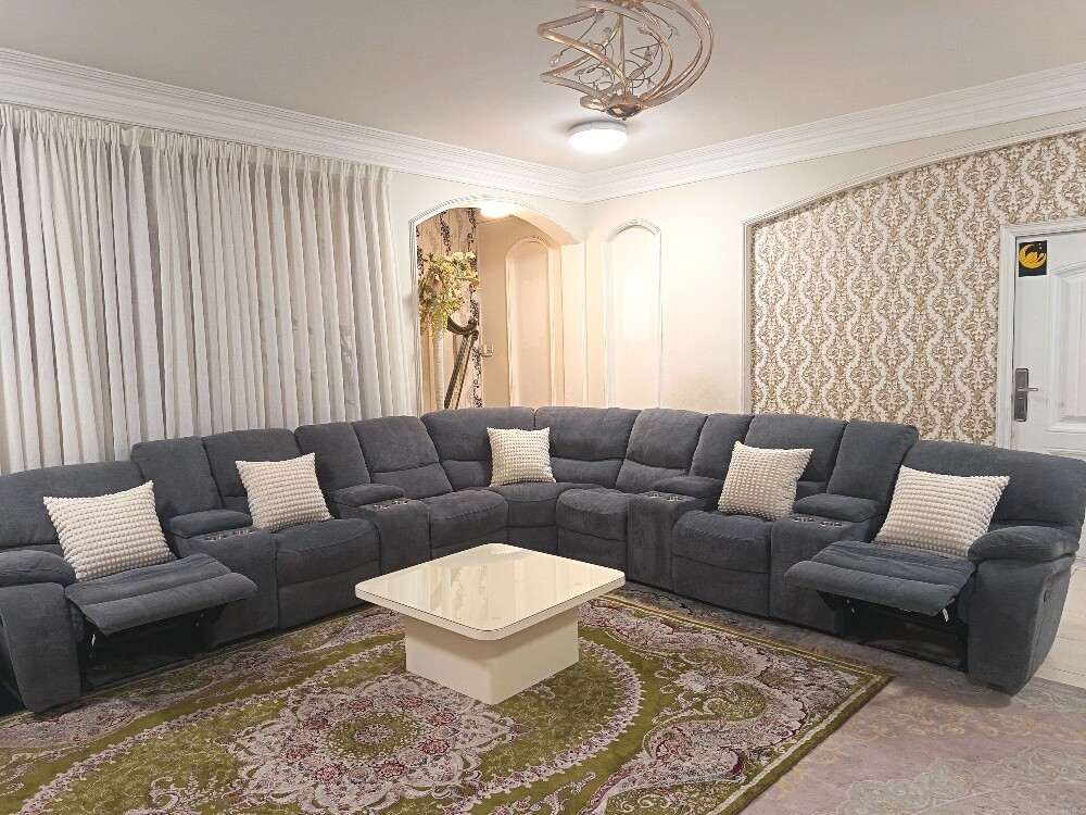 for sell racliner sofa like new - 4