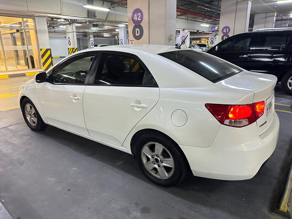 kia cerato med option - 2