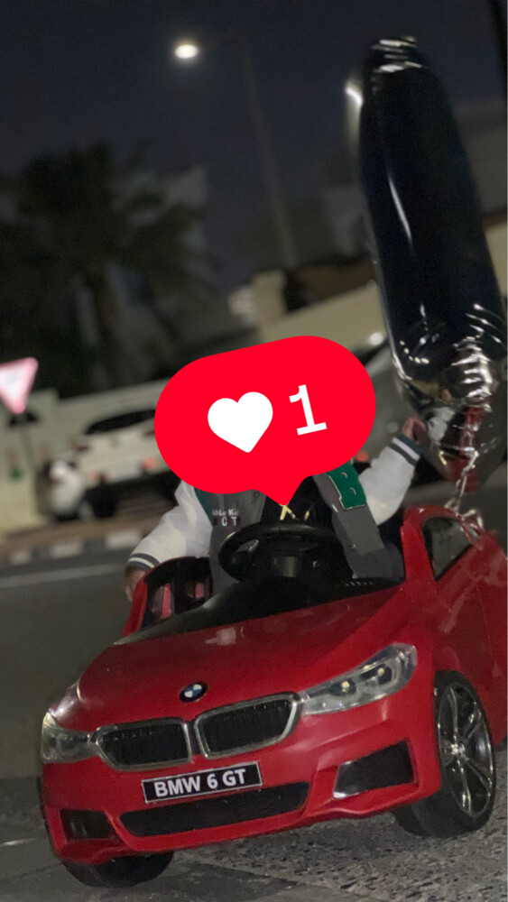 KIDS ELECTRIC CAR RED BMW 6 GT - 2