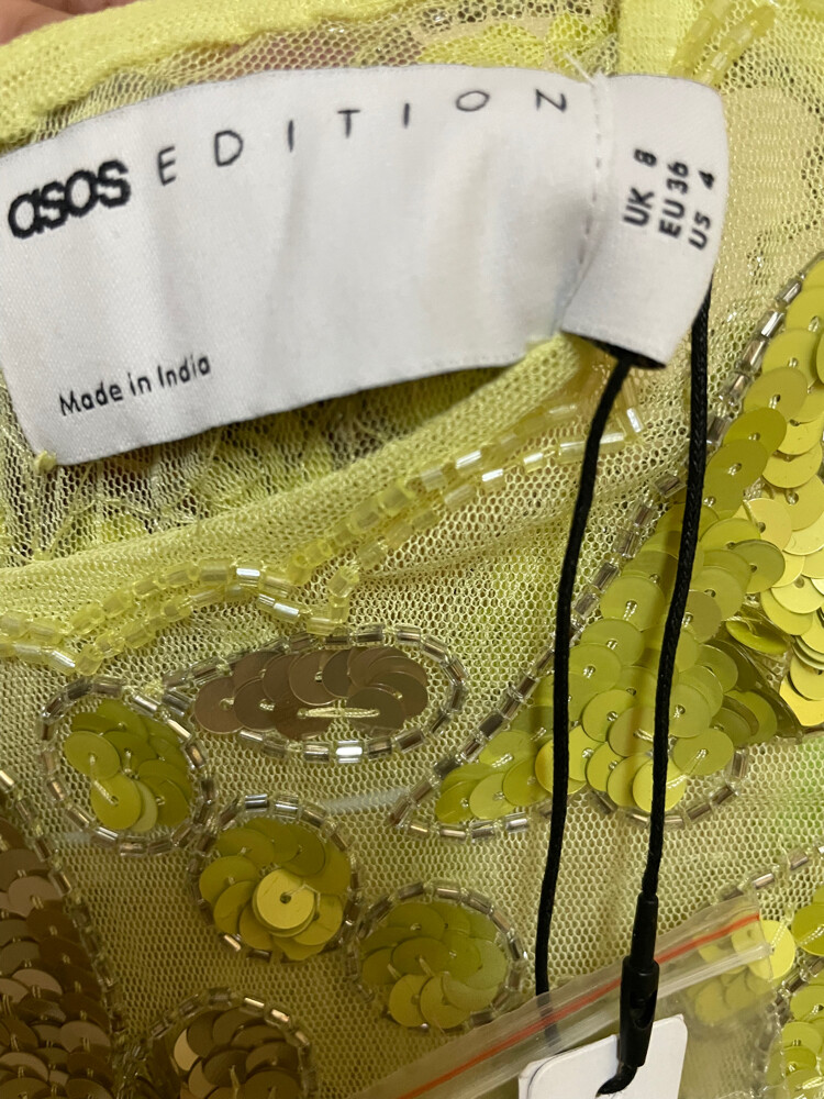 dress for event - 8