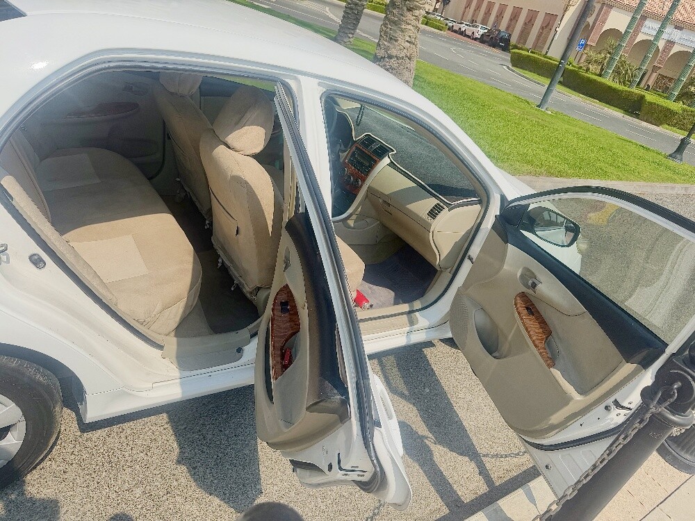 Toyota carolla 2011 - 4