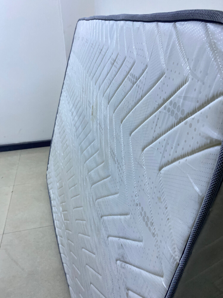 King Size Spring Mettress  - 4