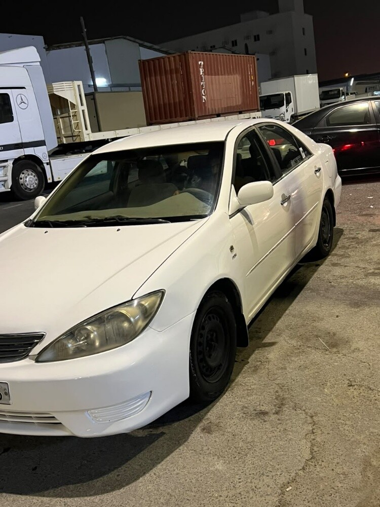 For sale Toyota Camry in good condi - 1