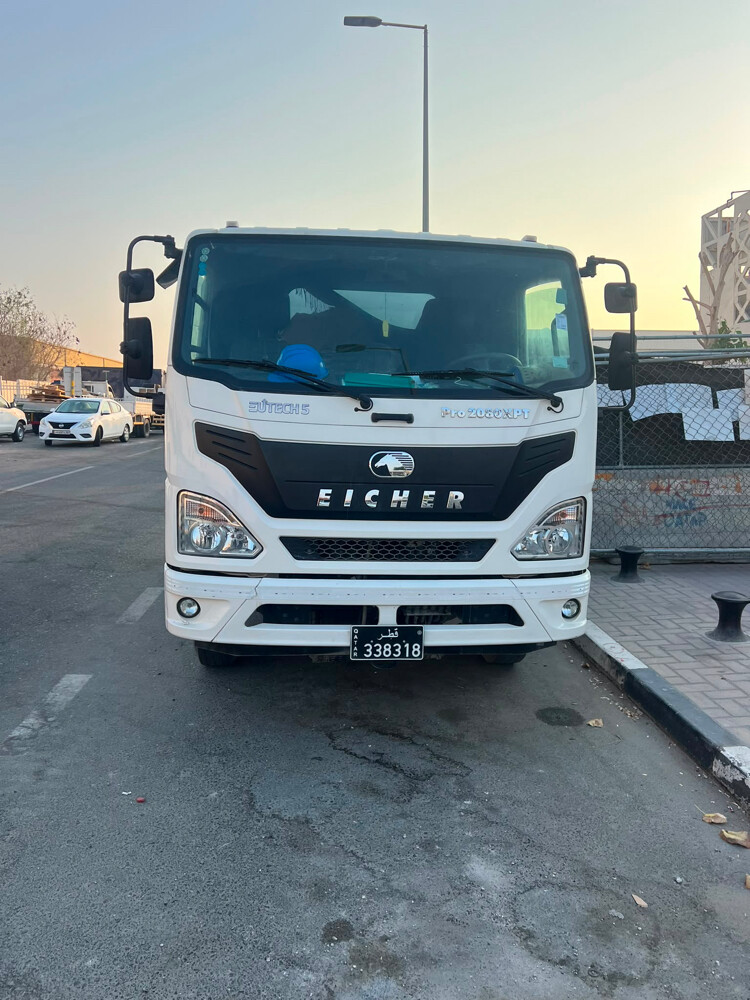 Eicher dump truck - 1