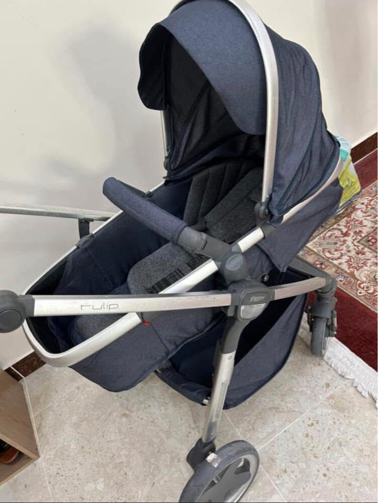 baby stroller  - 1