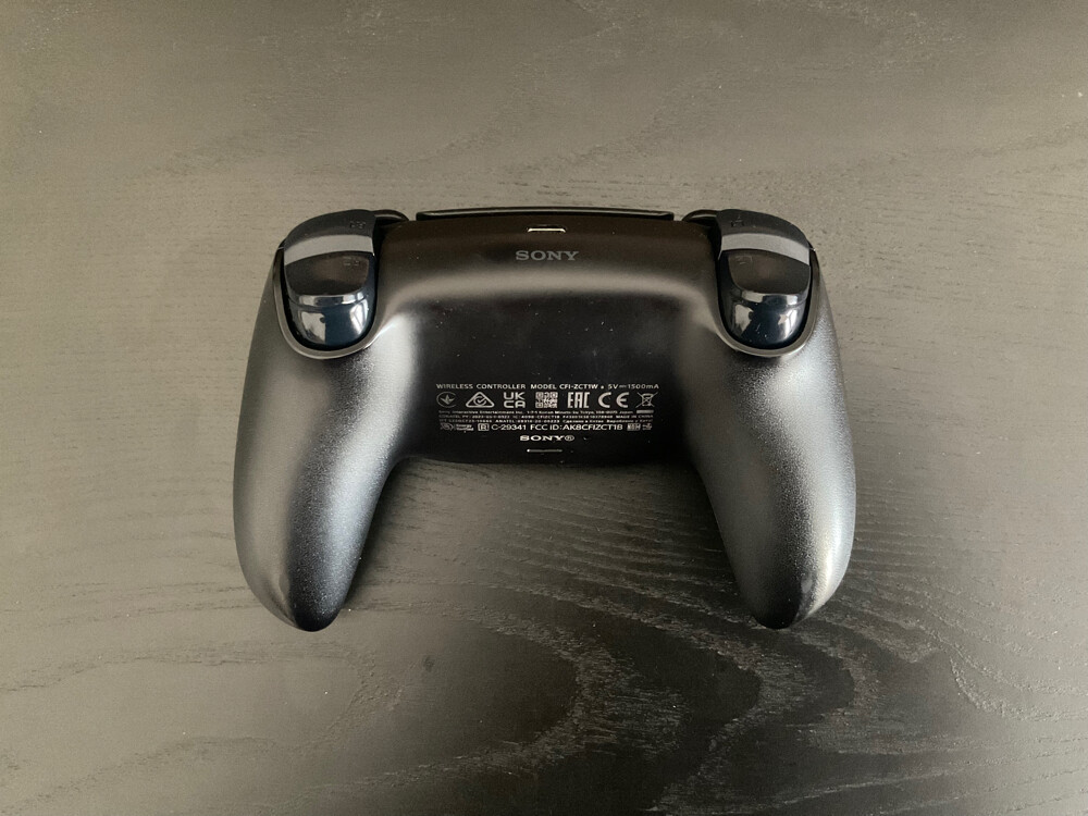 Custom PS5 TMR Dualsense Controller - 4