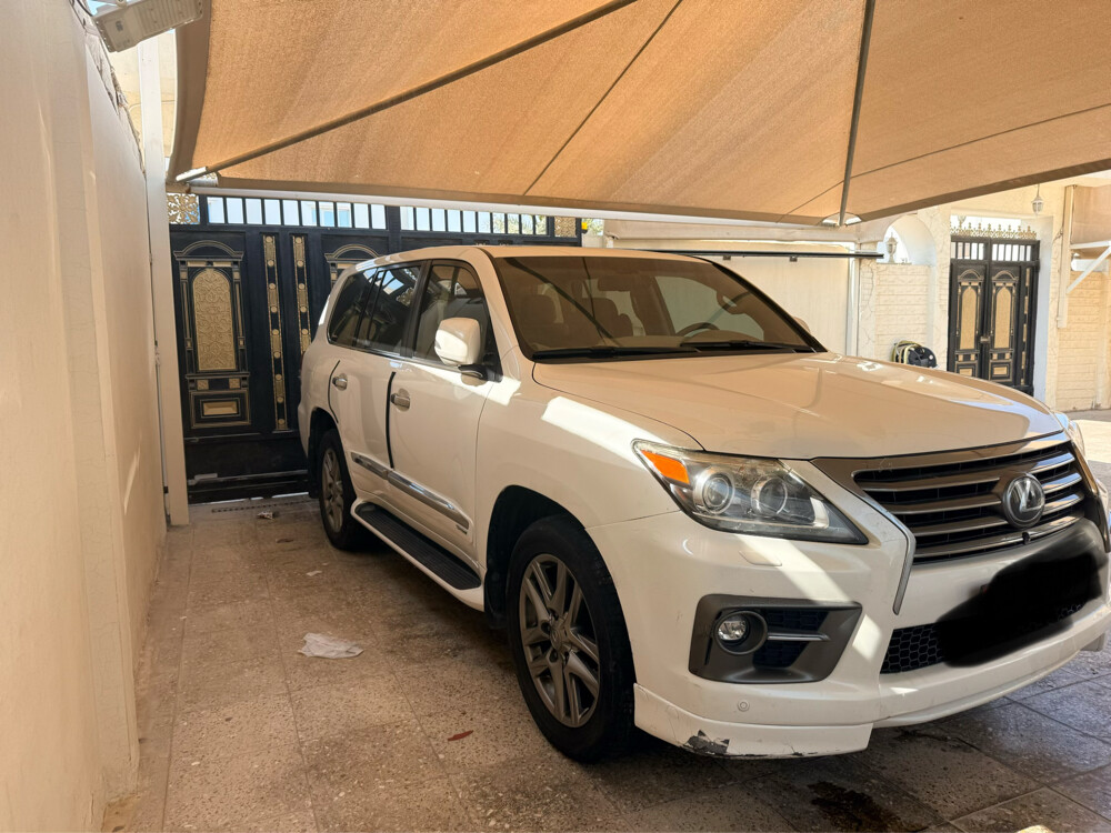 2015 Lexus LX 570 - 5