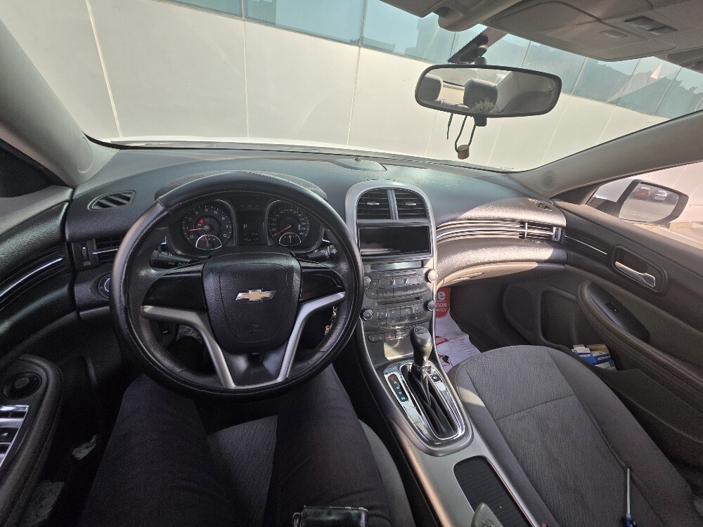 Chevrolet Malibu - 11