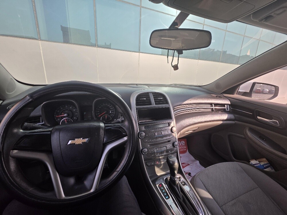 Chevrolet Malibu - 12
