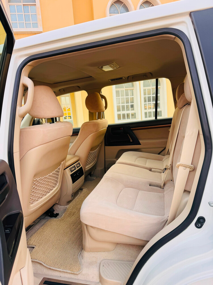 Toyota Land Cruiser GXR V6 2018 - 6