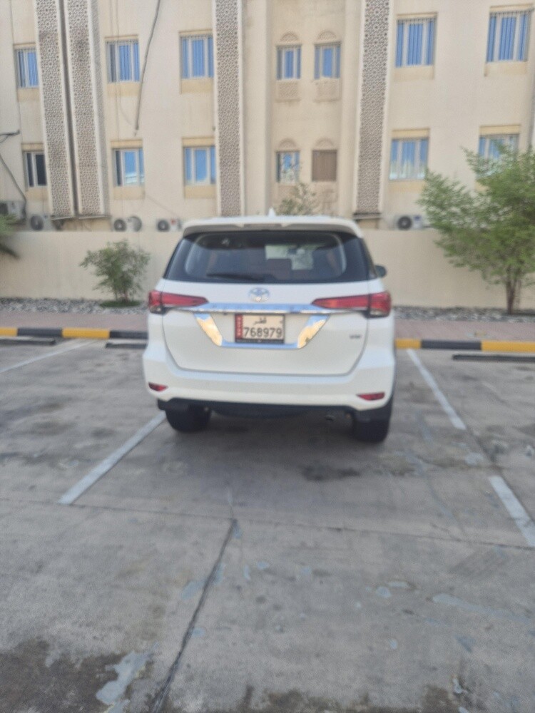 Toyota fortuner 2022 V6 - 3