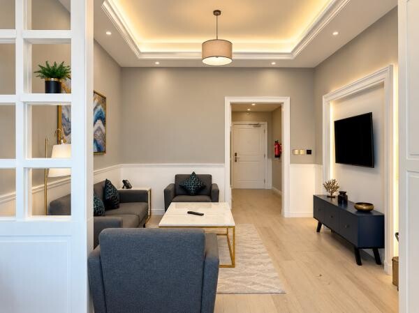 For Rent | Modern Studio in Al Sadd - 5