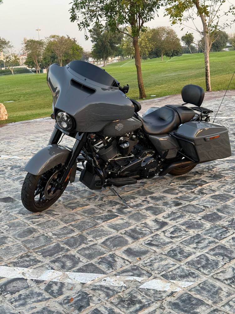 street glide  - 2