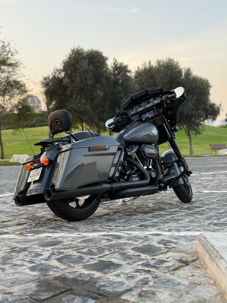 street glide  - 4