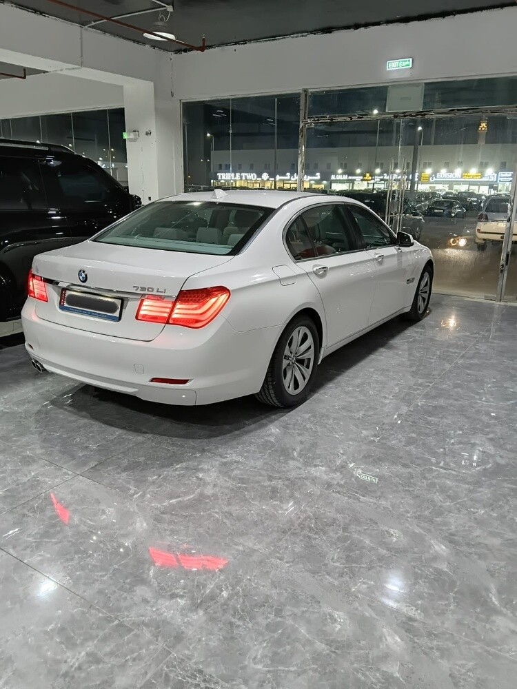 بي ام دبليو 2012 ممشي قليل - 4