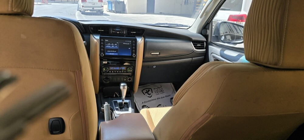 car in very good condition - 3