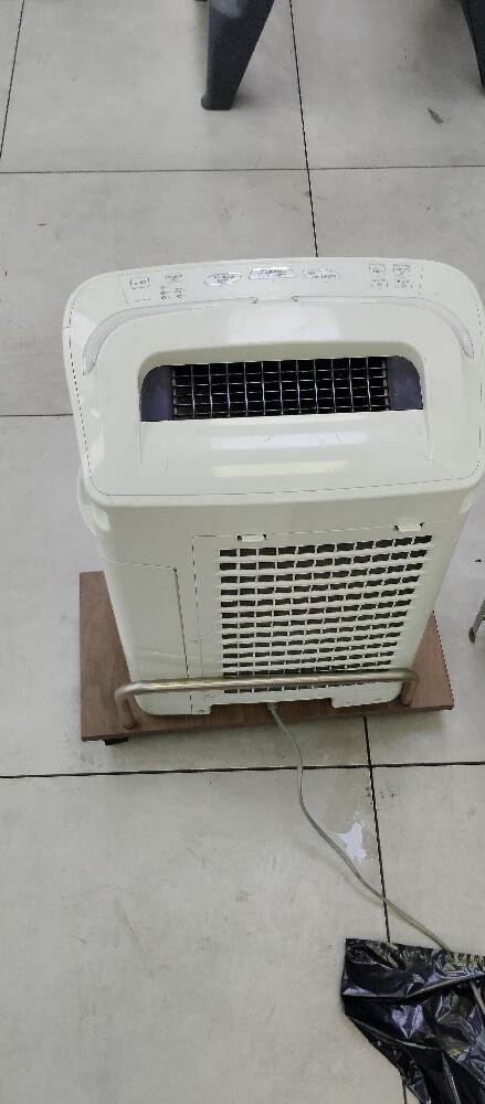 Sharp Plasmacluster Air Purifier an - 1