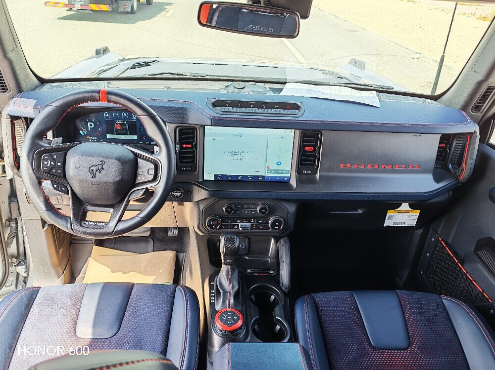 Ford Raptor 2023 silver  - 9