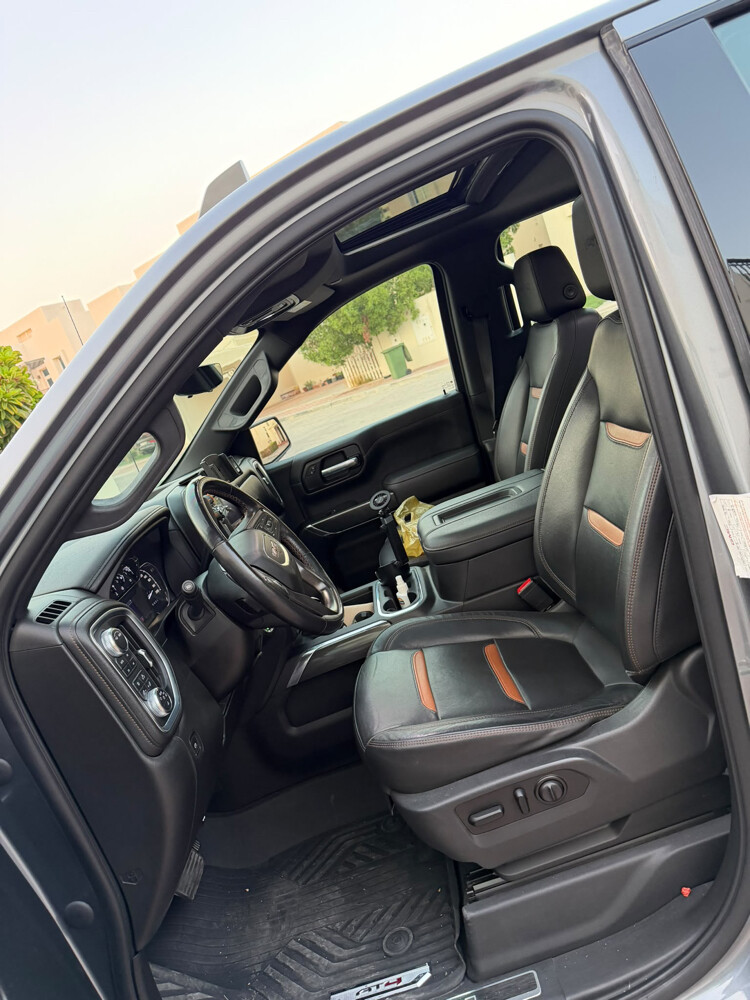 GMC SierraAT4 Carbon Pro 6.2 L 2021 - 5
