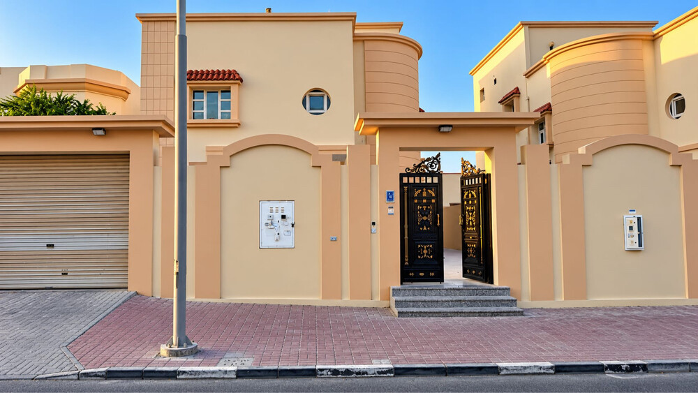 للبيع فيلا استثمار فى الثمامه - 1