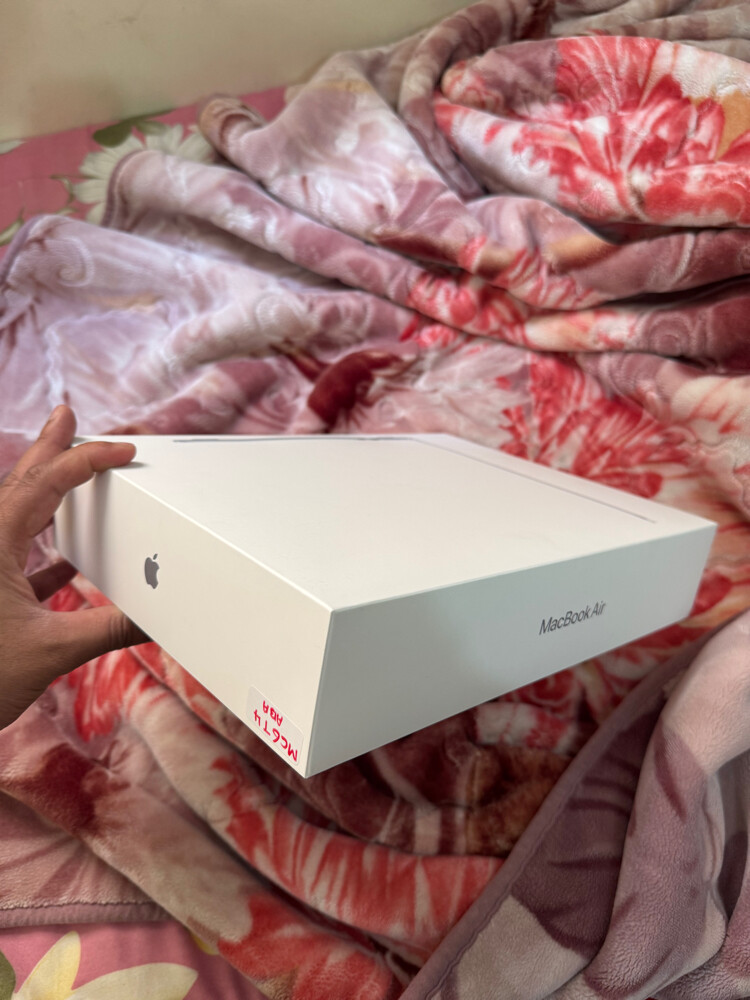 MacBook air M4 - 4