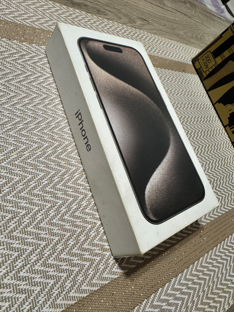 iPhone 15 Pro 256GB (Natural) - 5
