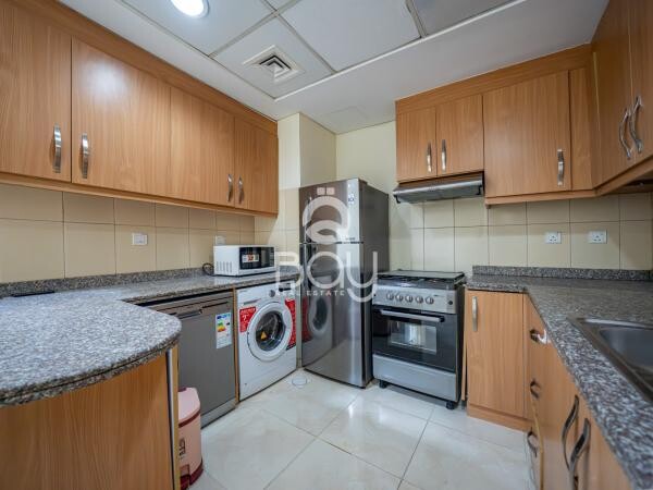 SPACIOUS & COZY 1BHK FURNISHED - 4