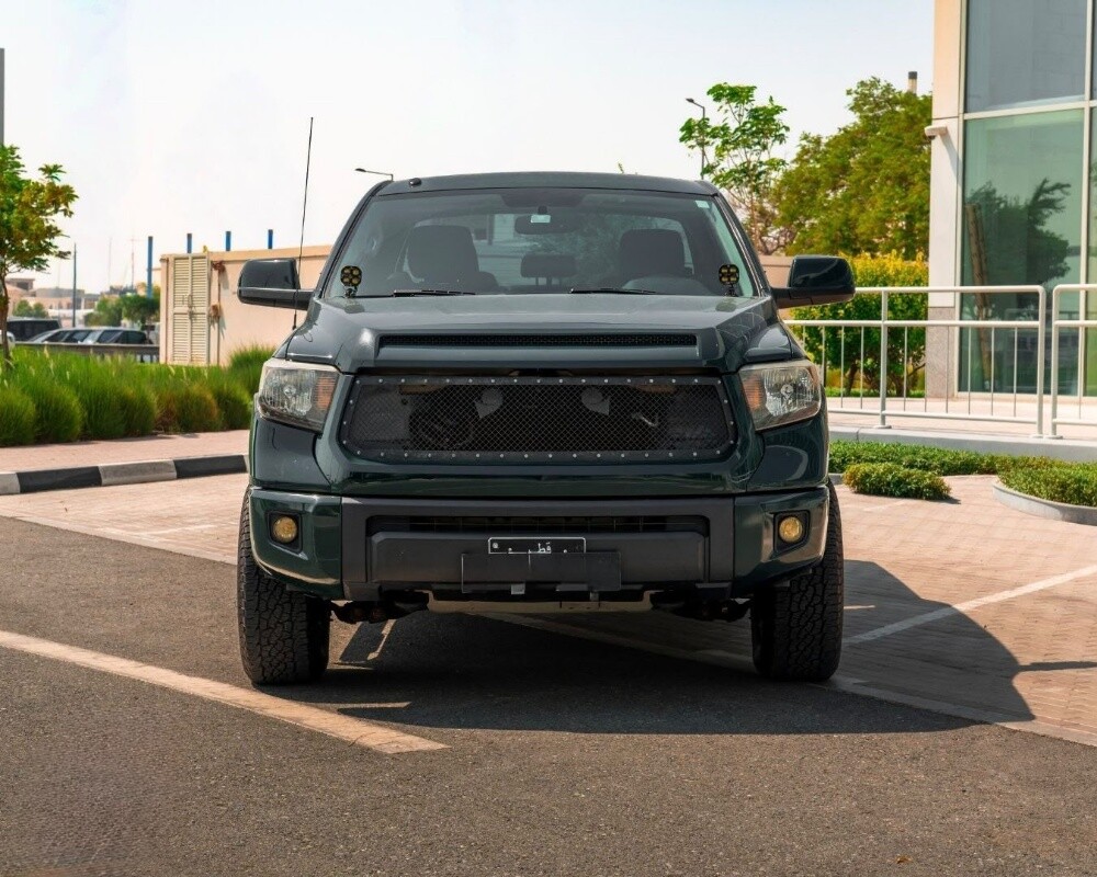 TOYOTA TUNDRA TRD PRO - 2