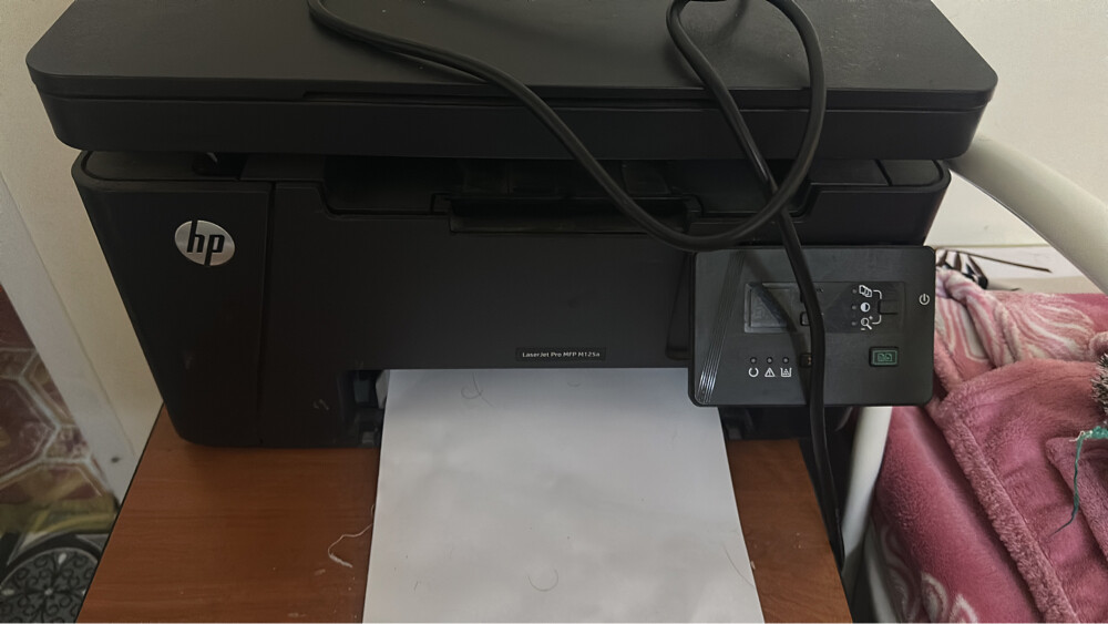 HP Laserjet PRO M125A Black & White - 1