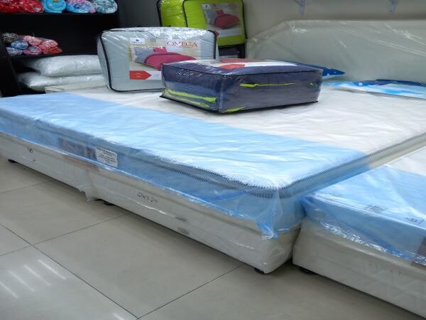 SPRING MATTRESS AND DIVAN NEW - 7