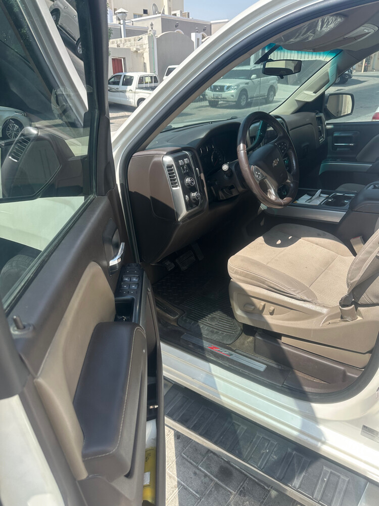 Silverado 2015 in good condition - 10
