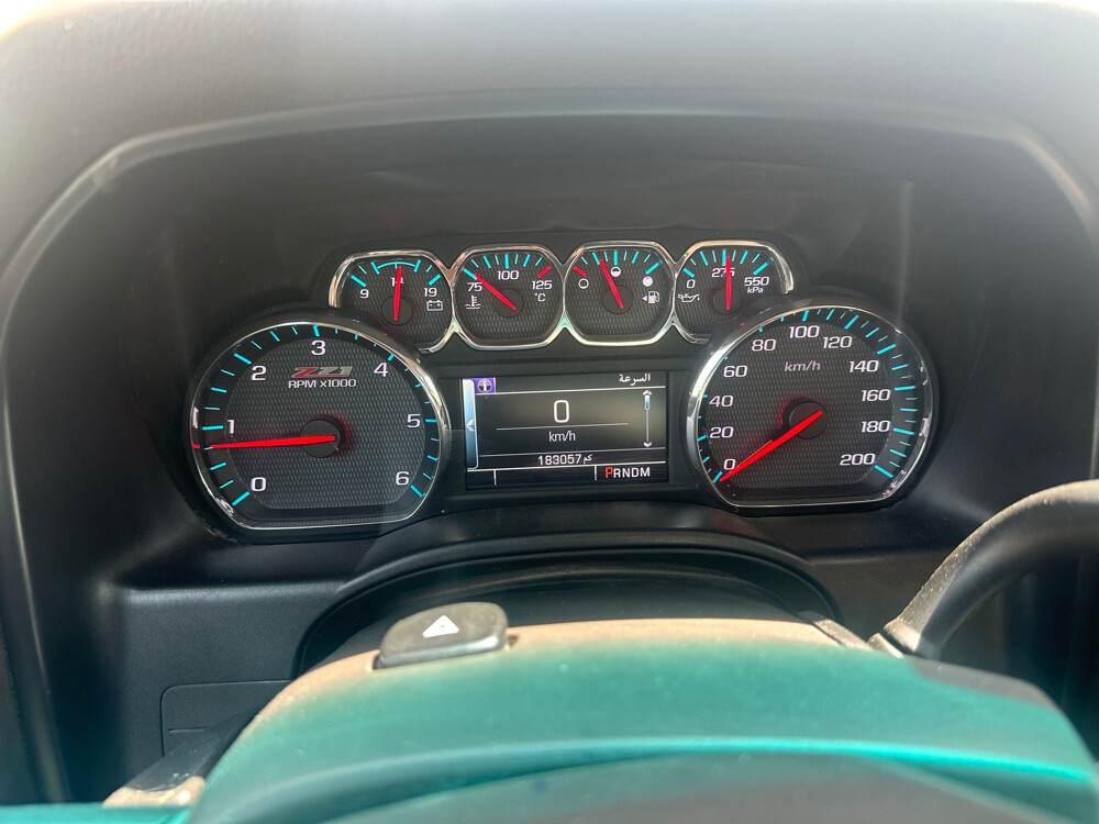Silverado 2015 in good condition - 12