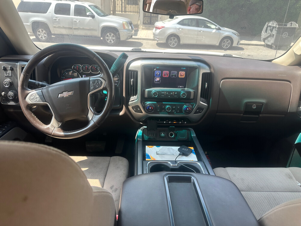 Silverado 2015 in good condition - 13