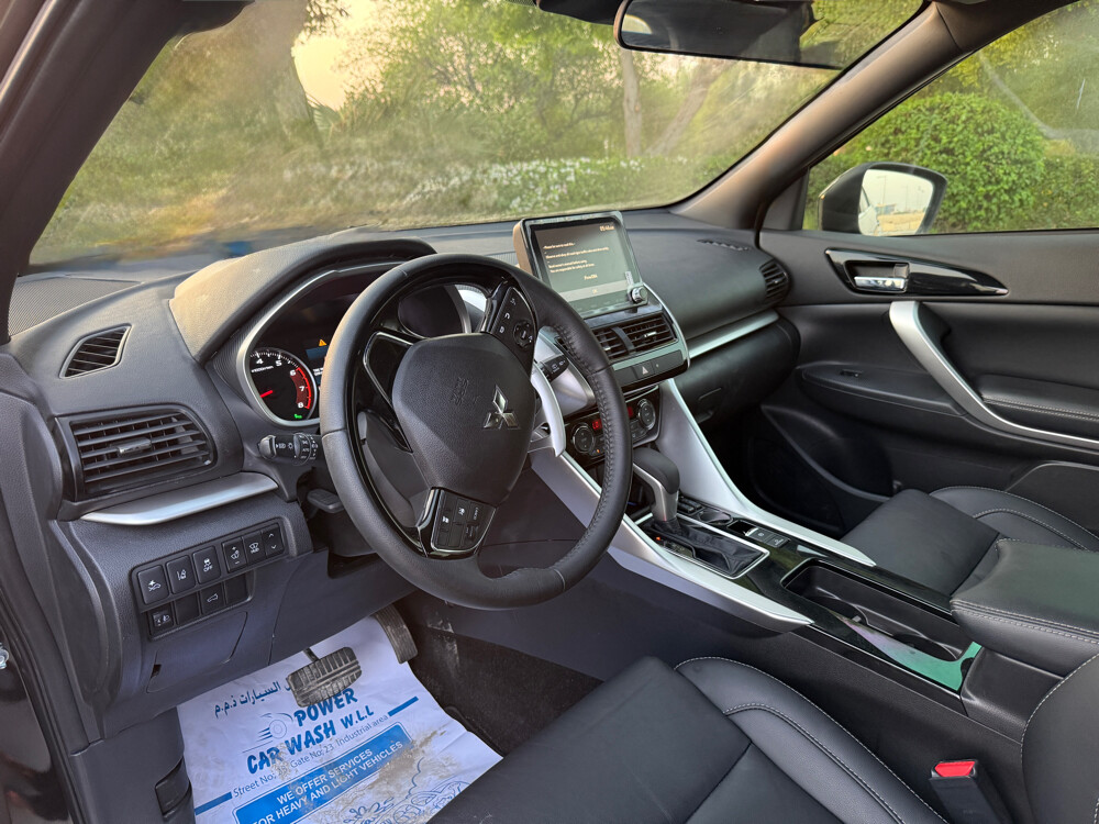 Mitsubishi Eclipse Cross SUV 2025 - 13