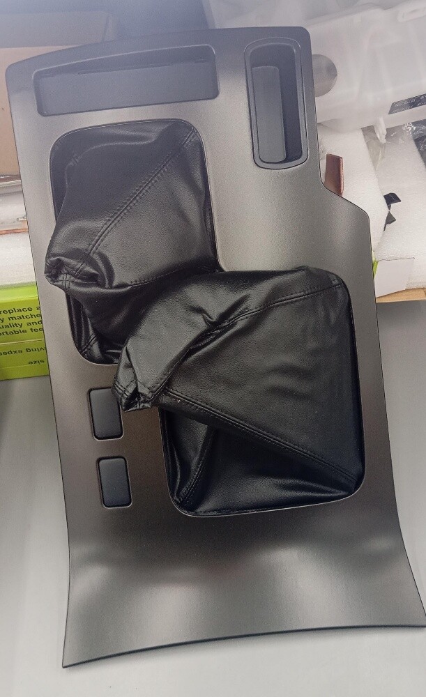 LC  Manuel gear cover - 5