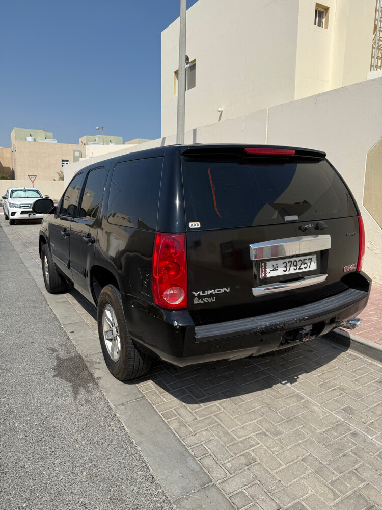 GMC Yukon 2009 Perfect condition - 1