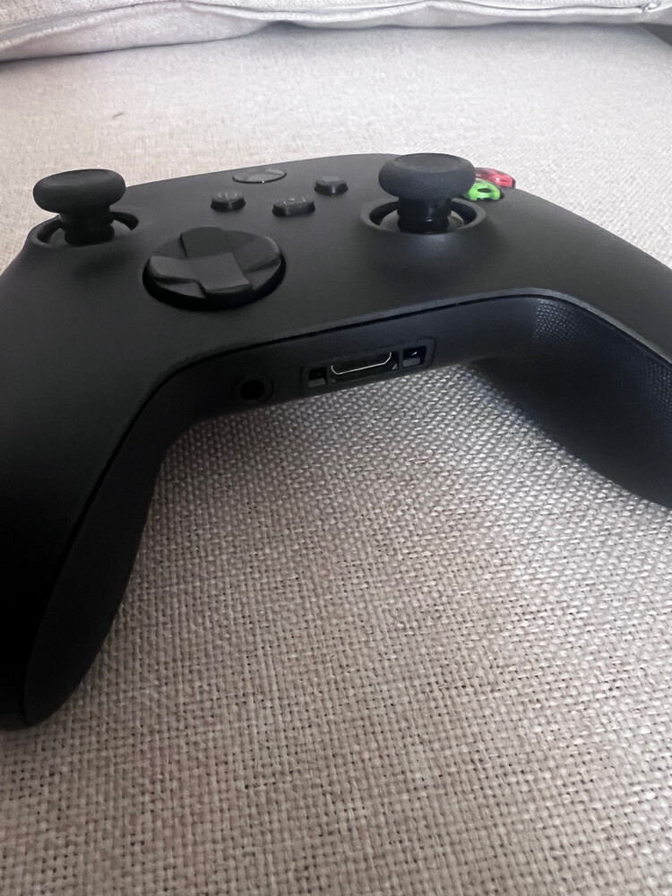 Xbox Wireless Controller  - 4