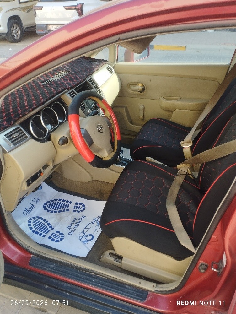 Nissan Tiida 2008 - 6