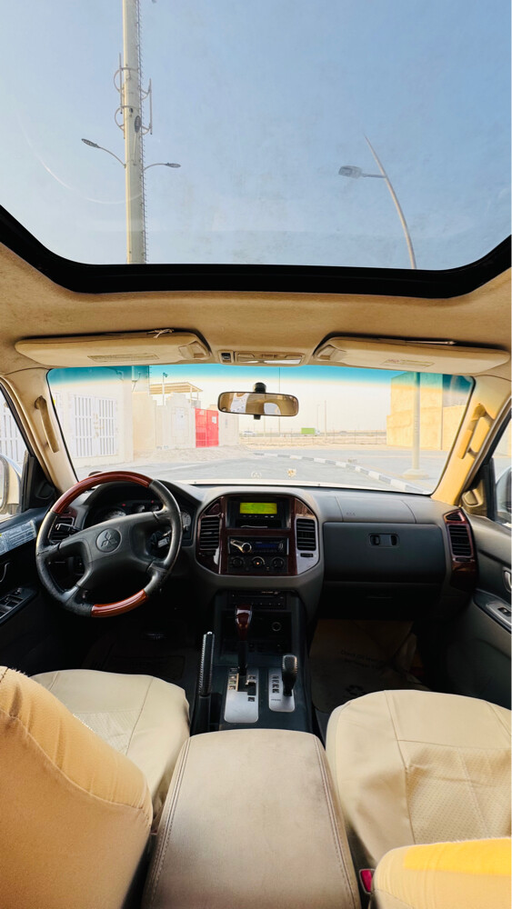 URGENT SALE – Mitsubishi Pajero2005 - 9