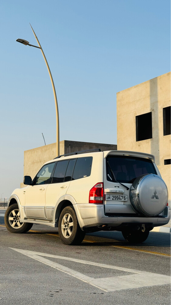 URGENT SALE – Mitsubishi Pajero2005 - 3