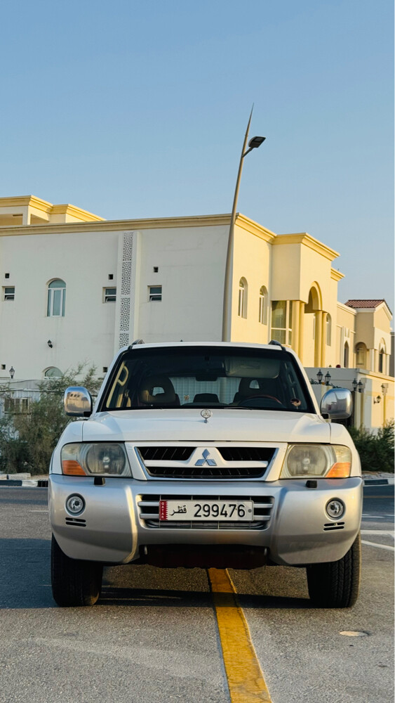 URGENT SALE – Mitsubishi Pajero2005 - 5